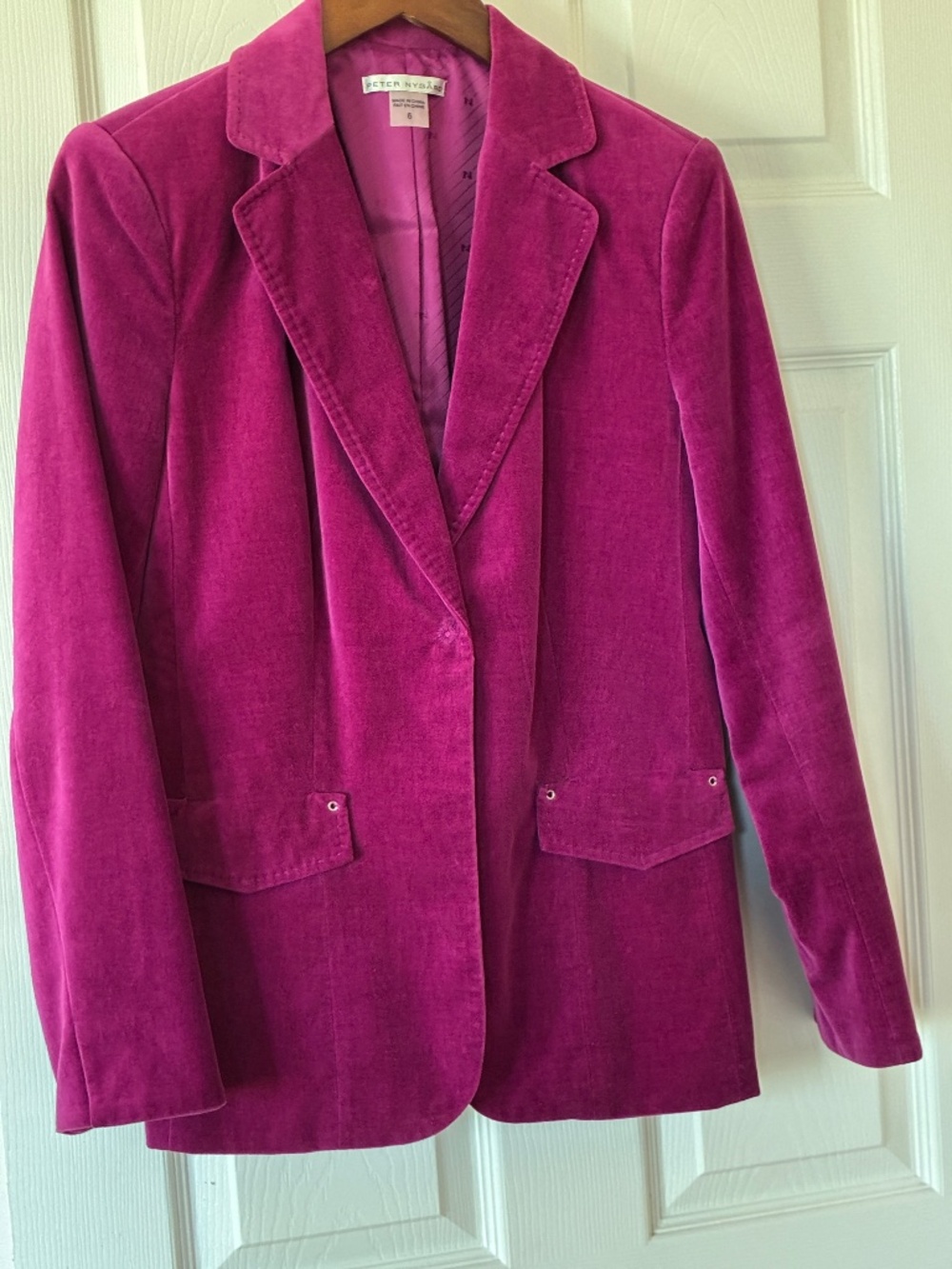 Magenta Velour Jacket With One Closure Button